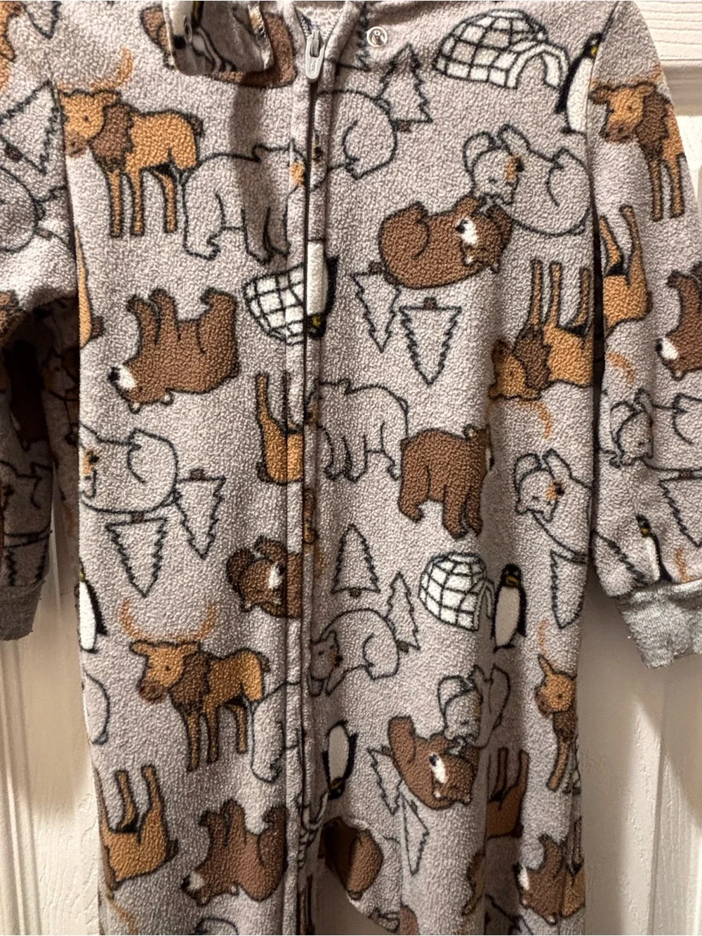 🎉 (18m) Carter’s Winter Wildlife + Igloo Printed Footed Sleeper PJs